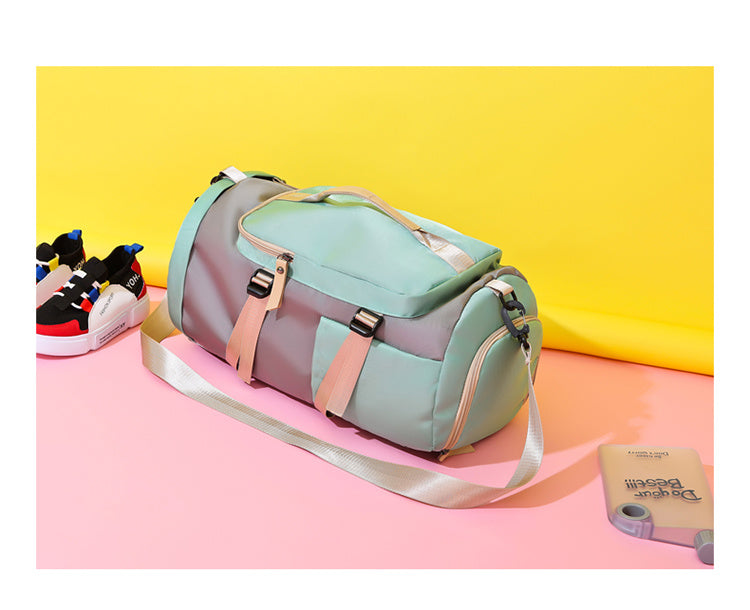 Women's Sports Duffel Bag – Waterproof Gym & Travel Shoulder Bag