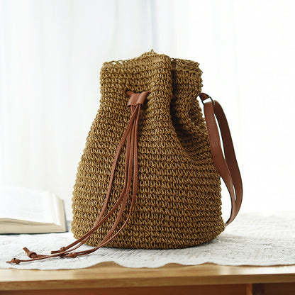 Women's Woven Straw Bucket Bag – Boho Drawstring Rattan Shoulder Bag