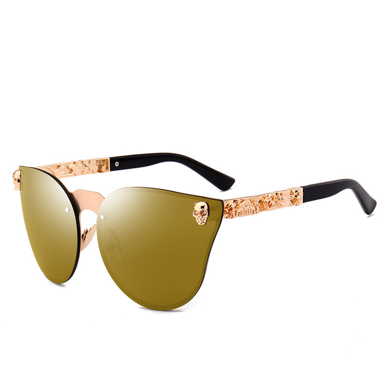 Skull Detail Cat-Eye Sunglasses – Mirrored Lens Metal Frame