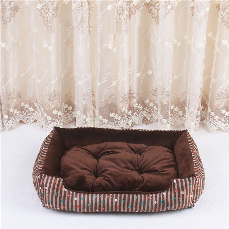 Cozy Pet Bed – Soft Dog & Cat Mattress with Patterned Cover, 6 Sizes