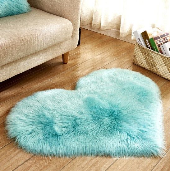 Plush Heart Shaped Fluffy Rug – Non-Slip Soft Carpet for Living Room & Home Decor