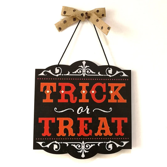 Halloween Hanging Decoration Signs – Spooky Wooden Wall Decor for Home & Yard