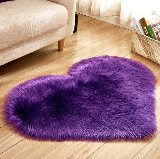 Plush Heart Shaped Fluffy Rug – Non-Slip Soft Carpet for Living Room & Home Decor