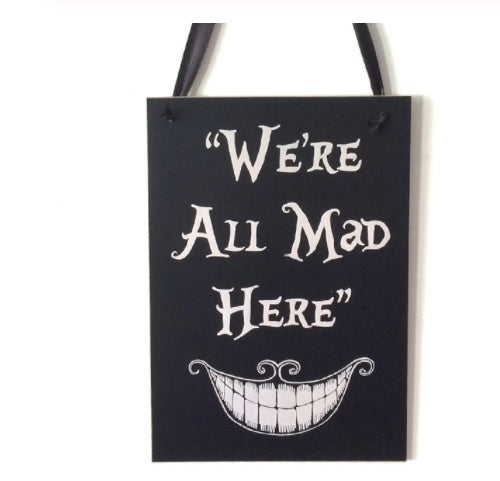 Halloween Hanging Decoration Signs – Spooky Wooden Wall Decor for Home & Yard