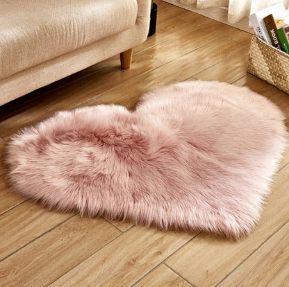 Plush Heart Shaped Fluffy Rug – Non-Slip Soft Carpet for Living Room & Home Decor
