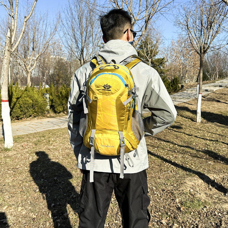 Expandable Hiking Backpack – 20–35L Outdoor Pack for Camping, Cycling & Travel