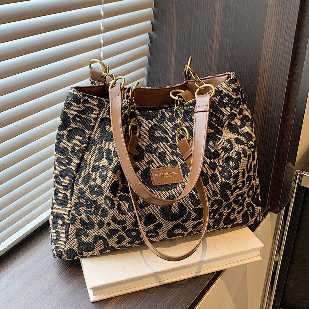 Women's Large Capacity Tote Bag – Brown Animal Print PU Bucket Shoulder Bag for Work & Travel